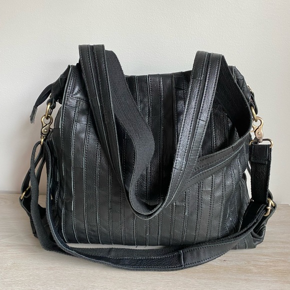 Amerileather Black Leather Tote - Picture 6 of 15